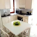 Miky M House Apartment